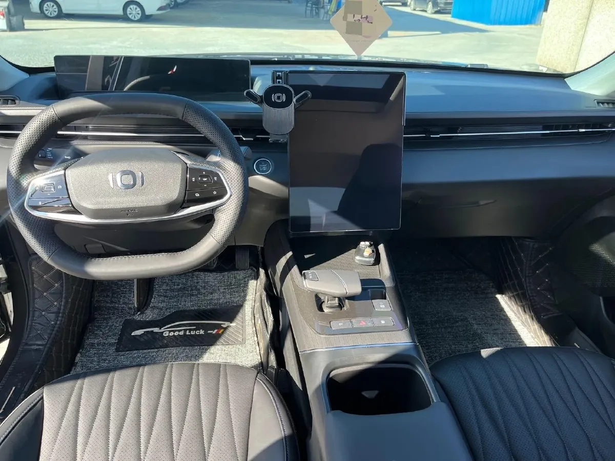 2024 ChangAn QiYuan A05 1.5L 110HP L4 E-CVT PHEV 18.99KWH,autocango,china used car exporter,china ev exporter,chinese used car exporter,chinese used ev exporter