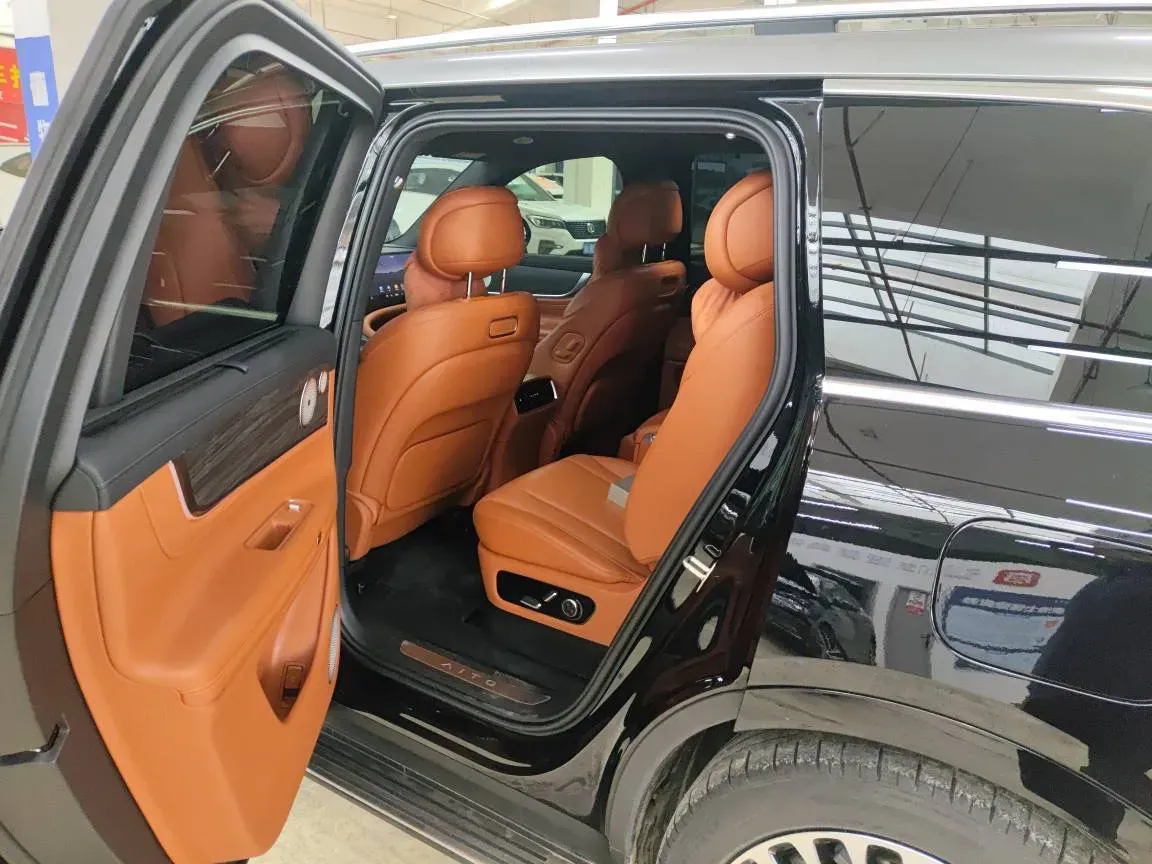 2024 AITO AITO M9 BEV 100KWH,autocango,china used car exporter,china ev exporter,chinese used car exporter,chinese used ev exporter