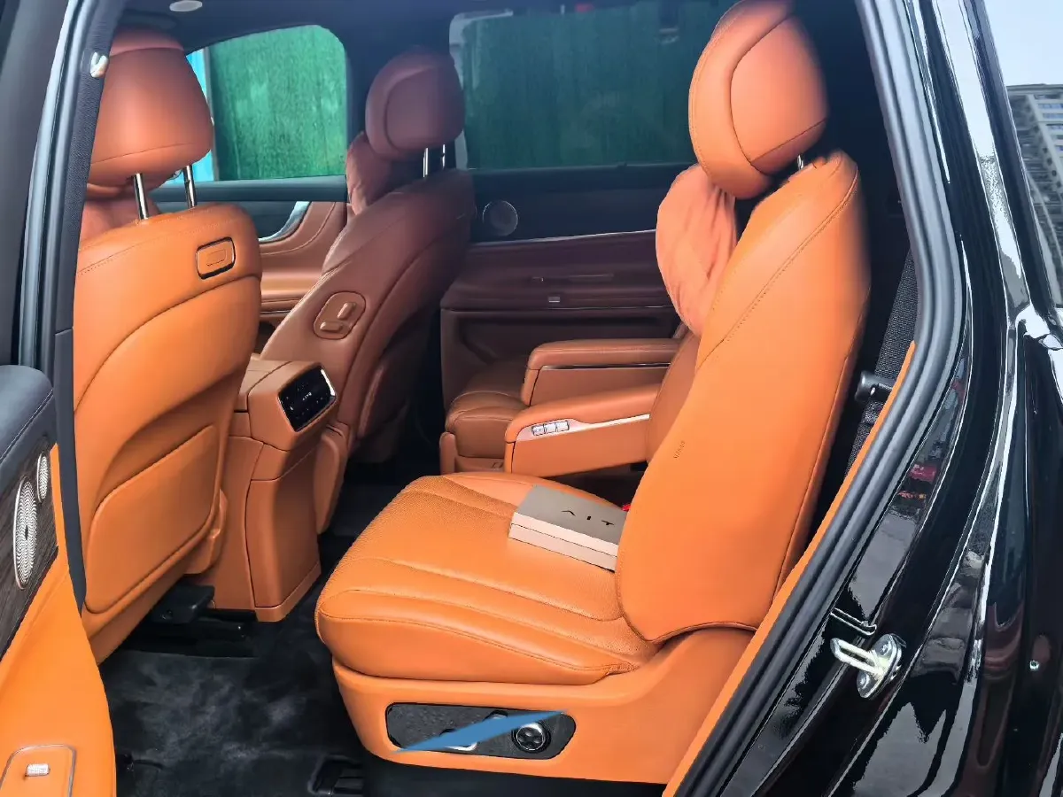 2024 AITO AITO M9 BEV 100KWH,autocango,china used car exporter,china ev exporter,chinese used car exporter,chinese used ev exporter