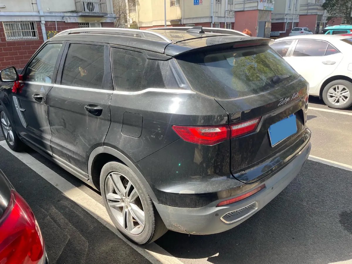 2017 Zotye T700 1.8T 177HP L4 6DCT,autocango,china used car exporter,china ev exporter,chinese used car exporter,chinese used ev exporter