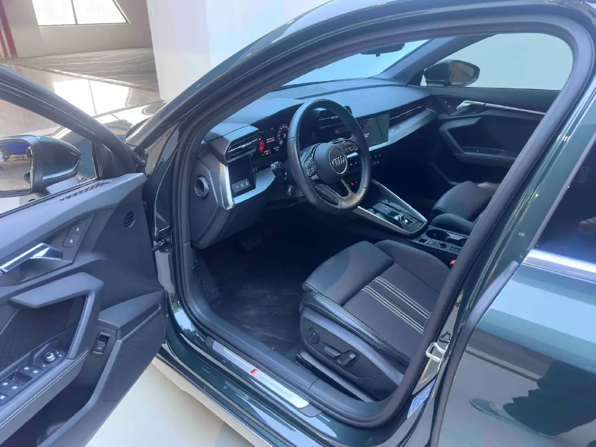 2023 Audi A3 1.4T 150HP L4 7DCT,autocango,china used car exporter,china ev exporter,chinese used car exporter,chinese used ev exporter