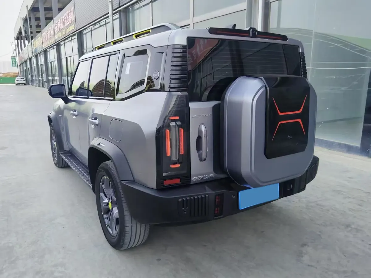 2023 Jetour Traveller 2.0T 254HP L4 7DCT,autocango,china used car exporter,china ev exporter,chinese used car exporter,chinese used ev exporter