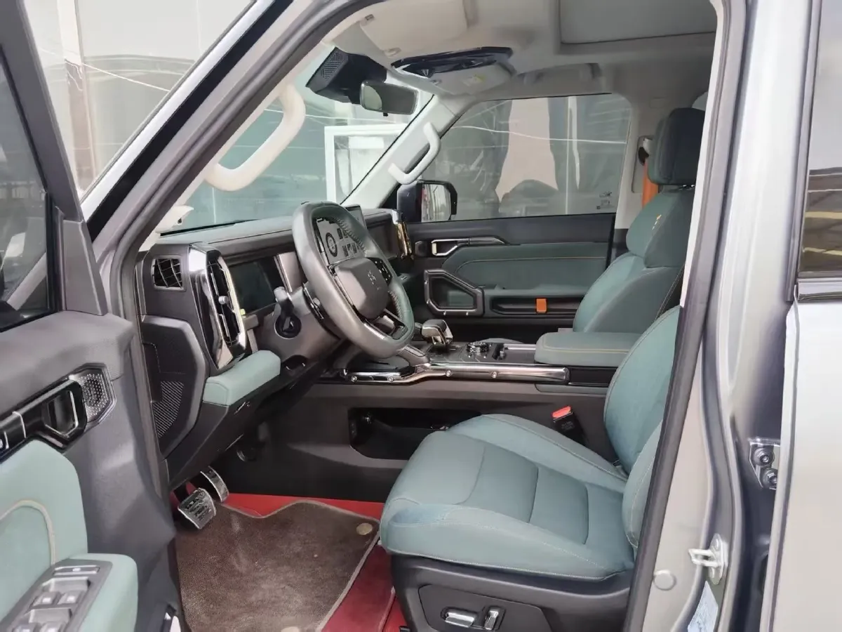 2023 Jetour Traveller 2.0T 254HP L4 7DCT,autocango,china used car exporter,china ev exporter,chinese used car exporter,chinese used ev exporter