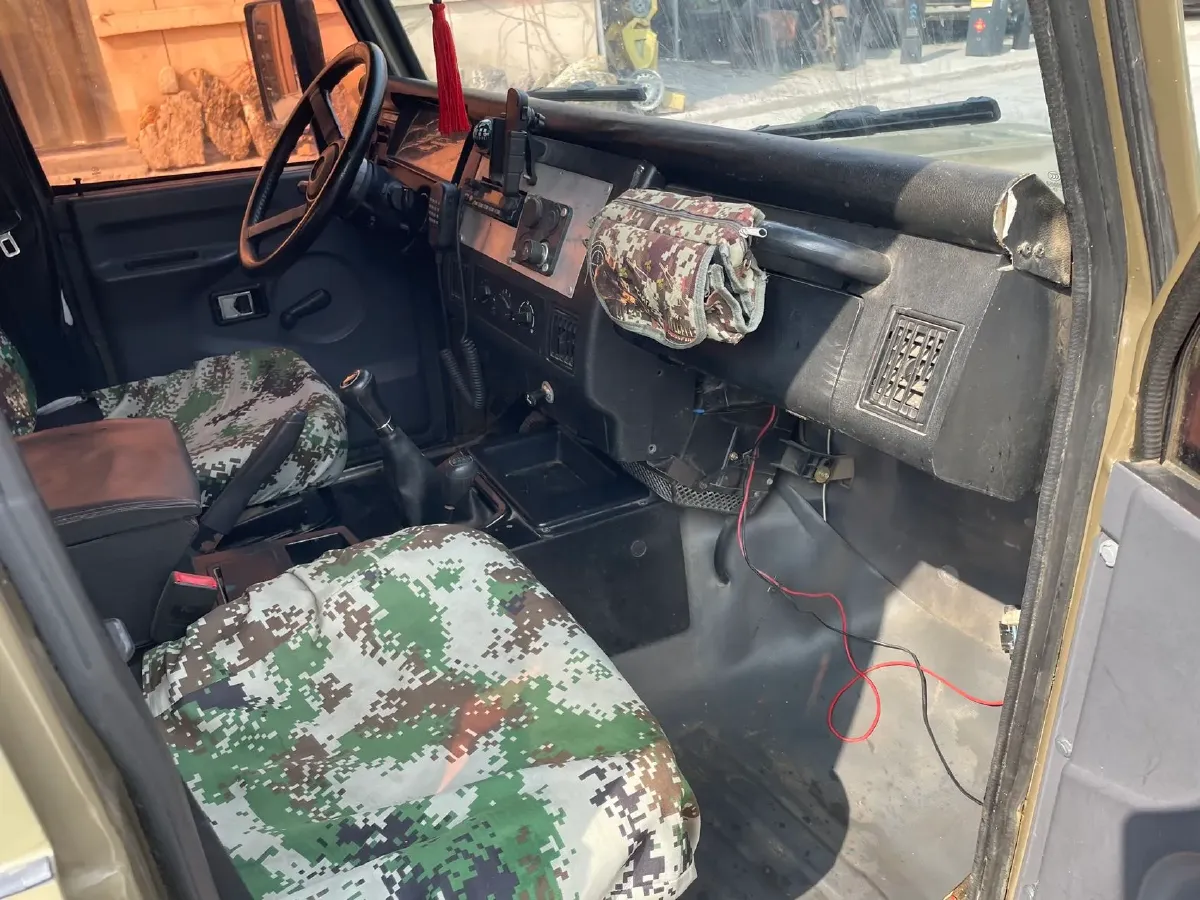 2016 BAW 212 2.0L 102HP L4 5MT,autocango,china used car exporter,china ev exporter,chinese used car exporter,chinese used ev exporter