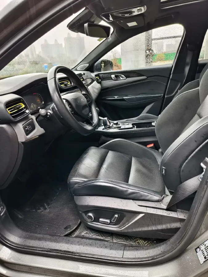 2022 LYNK&CO 03 1.5T 180HP L3 7DCT,autocango,china used car exporter,china ev exporter,chinese used car exporter,chinese used ev exporter