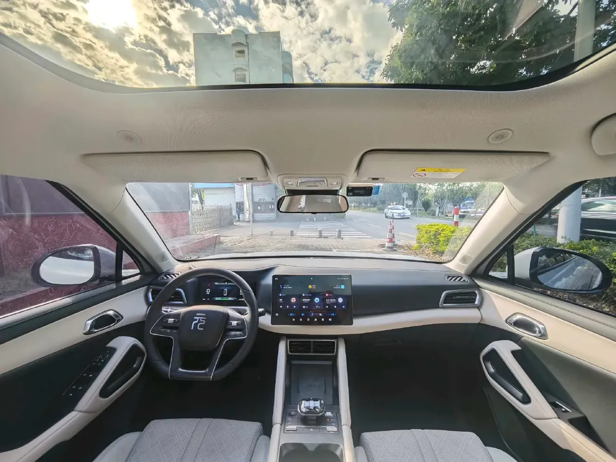 2024 BYD YuanUP BEV 45.12KWH,autocango,china used car exporter,china ev exporter,chinese used car exporter,chinese used ev exporter