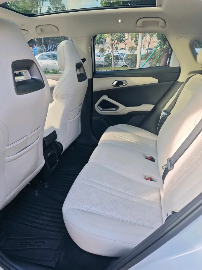 2024 BYD YuanUP BEV 45.12KWH,autocango,china used car exporter,china ev exporter,chinese used car exporter,chinese used ev exporter