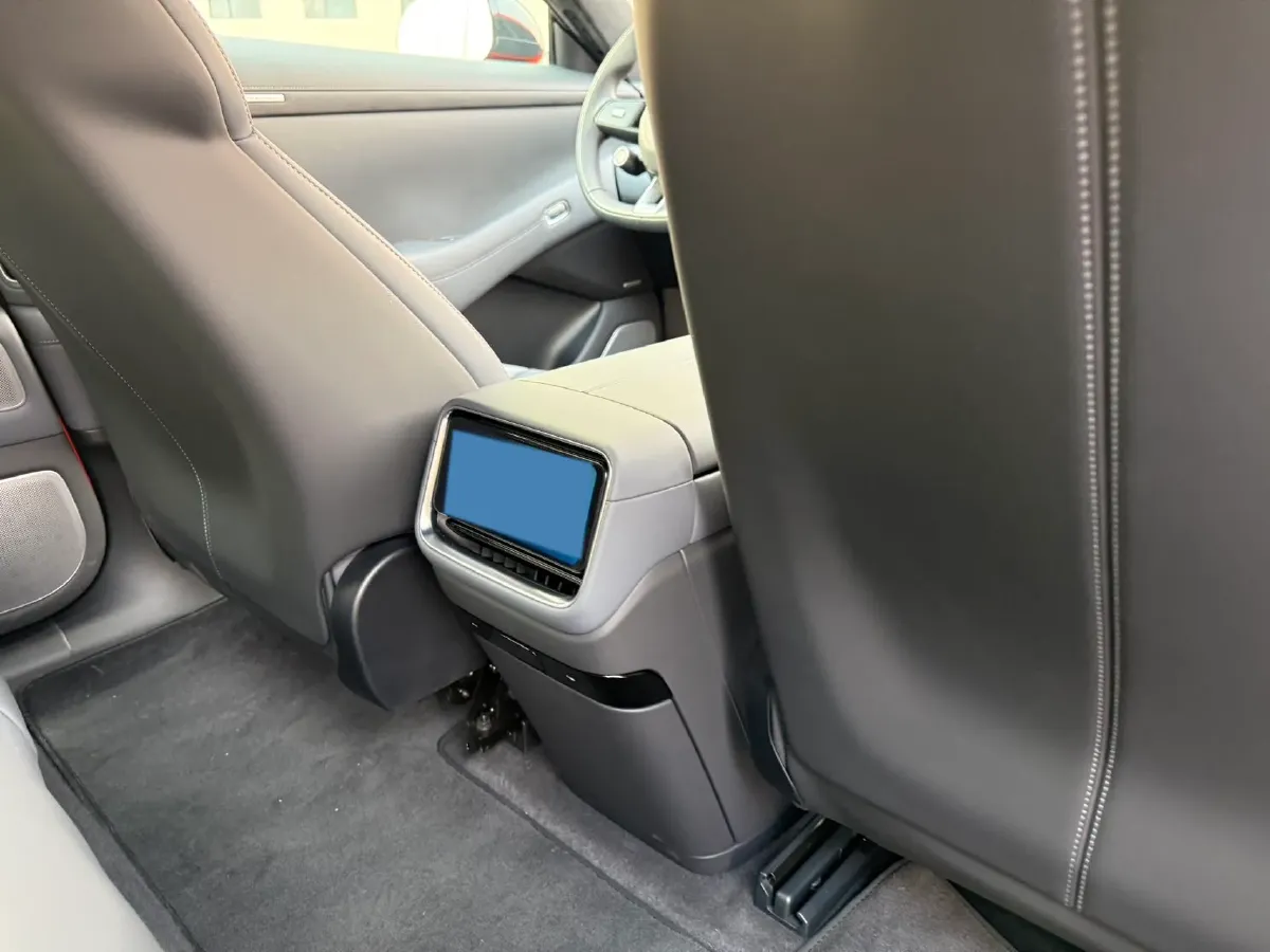 2025 MI YU7 BEV 101.7KWH,autocango,china used car exporter,china ev exporter,chinese used car exporter,chinese used ev exporter