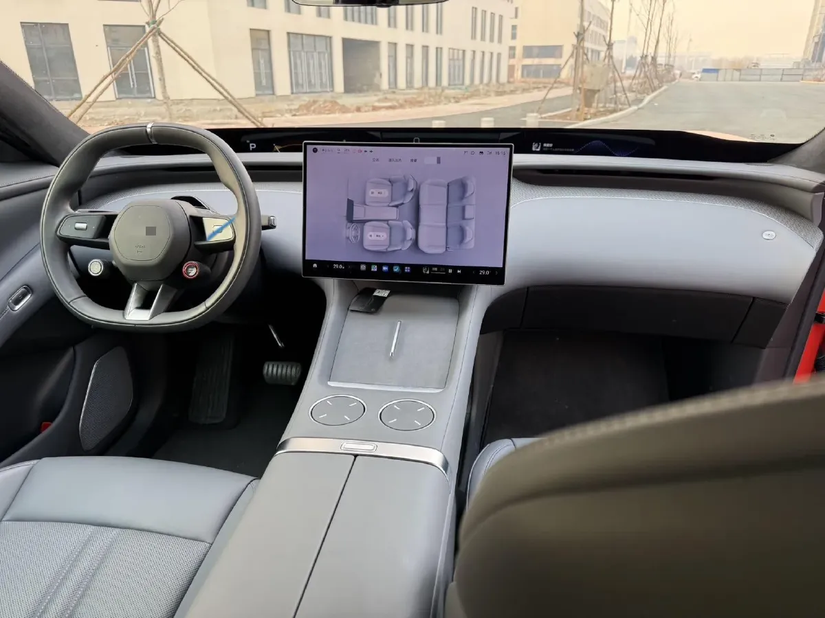 2025 MI YU7 BEV 101.7KWH,autocango,china used car exporter,china ev exporter,chinese used car exporter,chinese used ev exporter