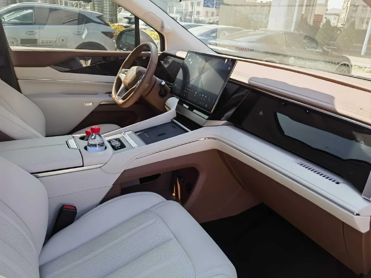 2025 BYD Xia 1.5T 156HP L4 E-CVT PHEV 36.6KWH,autocango,china used car exporter,china ev exporter,chinese used car exporter,chinese used ev exporter