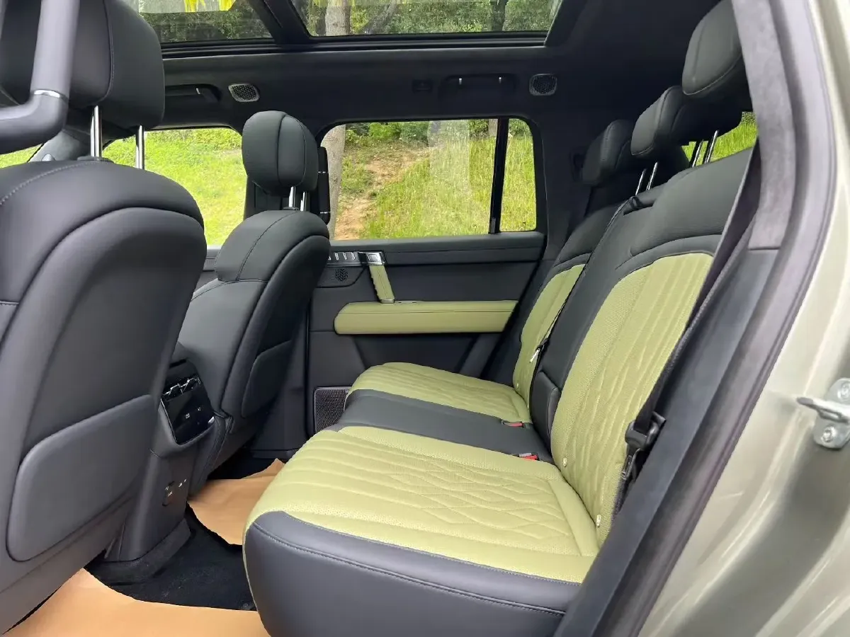 2025 BMW 3 Series 2.0T 245HP L4 8AT,autocango,china used car exporter,china ev exporter,chinese used car exporter,chinese used ev exporter