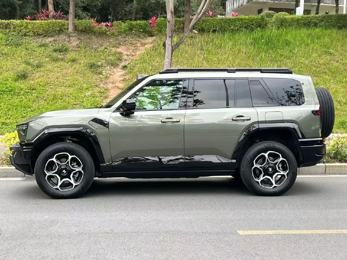 2025 BMW 3 Series 2.0T 245HP L4 8AT,autocango,china used car exporter,china ev exporter,chinese used car exporter,chinese used ev exporter