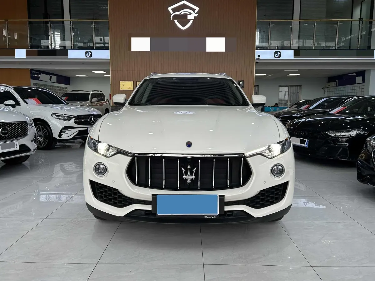 2018 Maserati Levante 3.0T 350HP V6 8AT,autocango,china used car exporter,china ev exporter,chinese used car exporter,chinese used ev exporter