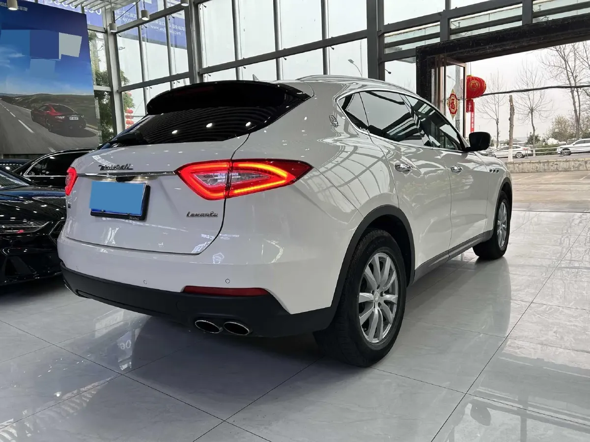 2018 Maserati Levante 3.0T 350HP V6 8AT,autocango,china used car exporter,china ev exporter,chinese used car exporter,chinese used ev exporter
