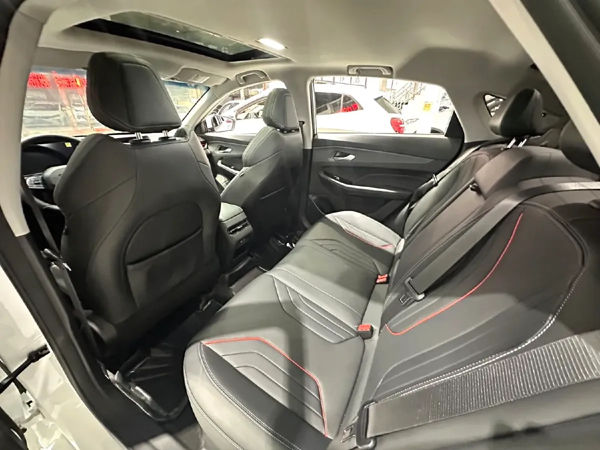 2024 Geely Binray 1.5T 181HP L4 7DCT,autocango,china used car exporter,china ev exporter,chinese used car exporter,chinese used ev exporter