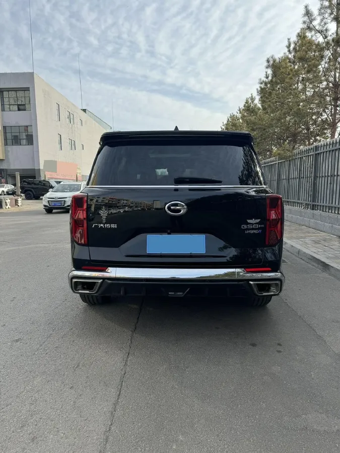 2022 GAC Trumpchi GS8 2.0T 190HP L4 E-CVT Hybrid,autocango,china used car exporter,china ev exporter,chinese used car exporter,chinese used ev exporter