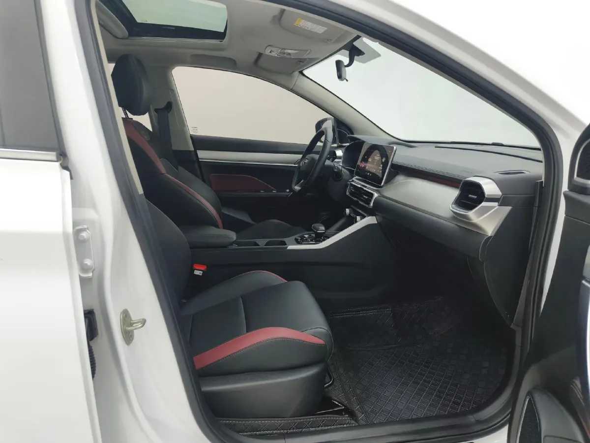 2021 Geely Coolray 1.4T 141HP L4 6DCT,autocango,china used car exporter,china ev exporter,chinese used car exporter,chinese used ev exporter