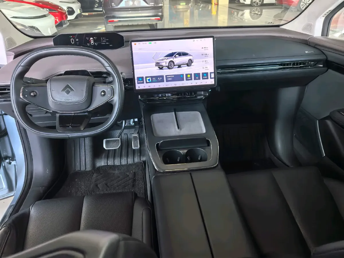 2023 HYPTEC HT BEV 80KWH,autocango,china used car exporter,china ev exporter,chinese used car exporter,chinese used ev exporter