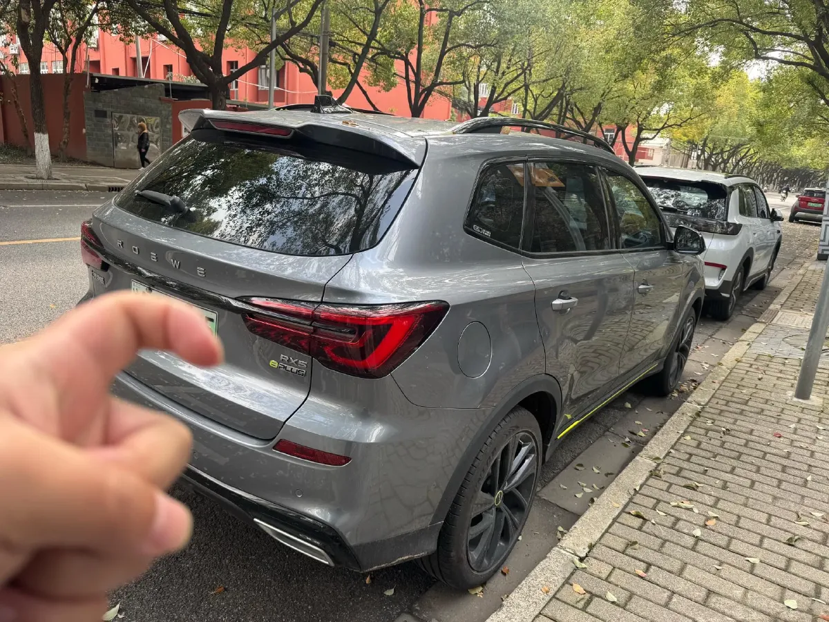 2020 Roewe RX5 1.5T 169HP L4 AMT PHEV 11.1KWH,autocango,china used car exporter,china ev exporter,chinese used car exporter,chinese used ev exporter
