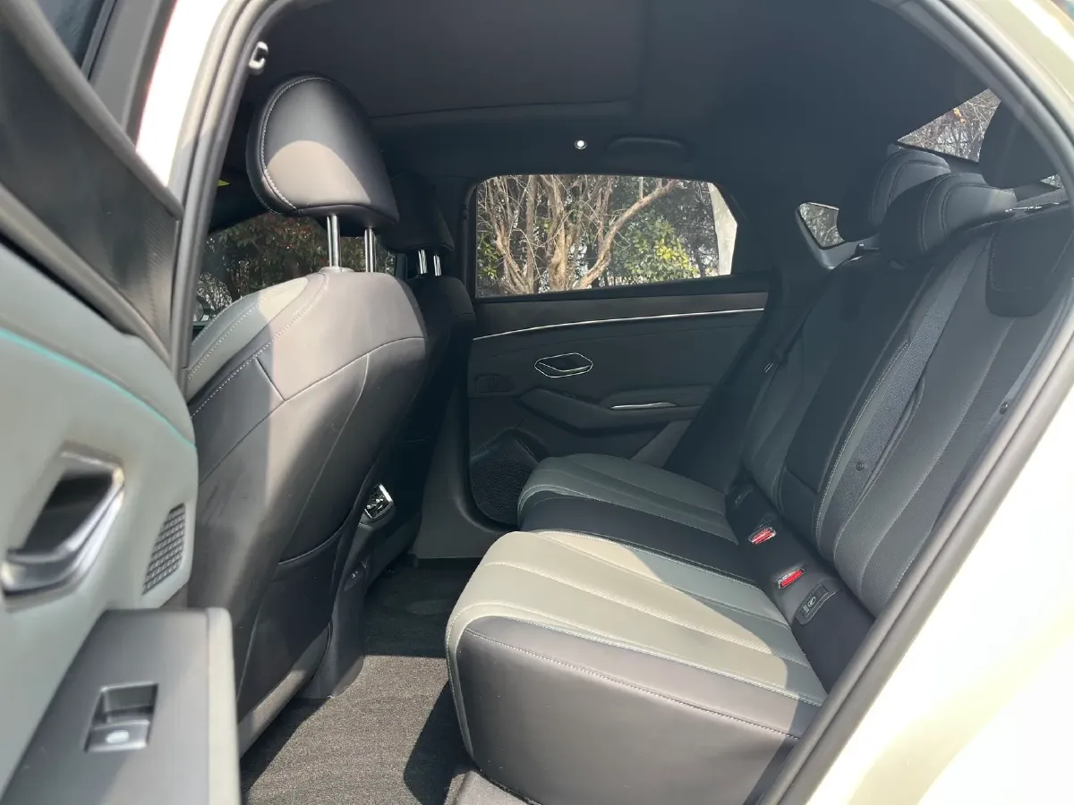 2026 BYD QinL 1.5L 101HP L4 E-CVT PHEV,autocango,china used car exporter,china ev exporter,chinese used car exporter,chinese used ev exporter