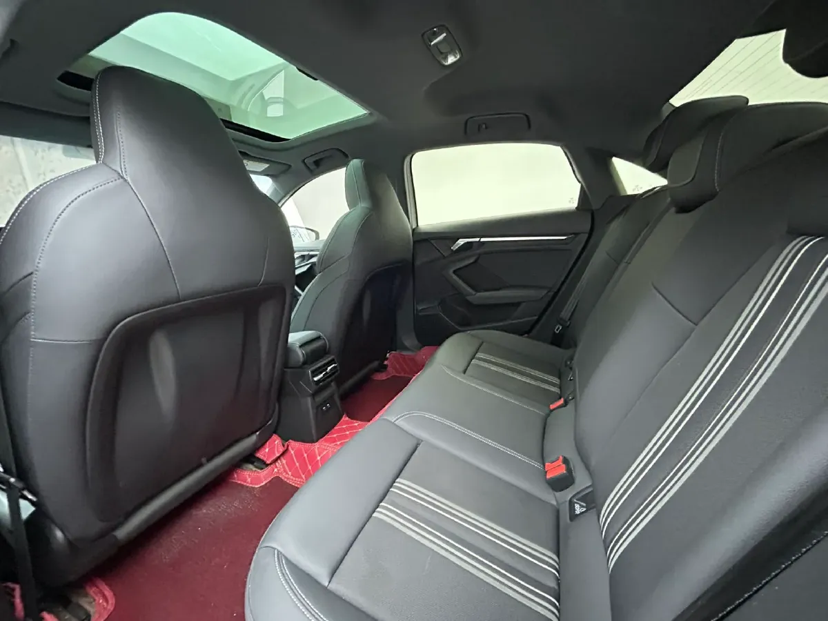 2022 Audi A3 1.4T 150HP L4 7DCT,autocango,china used car exporter,china ev exporter,chinese used car exporter,chinese used ev exporter