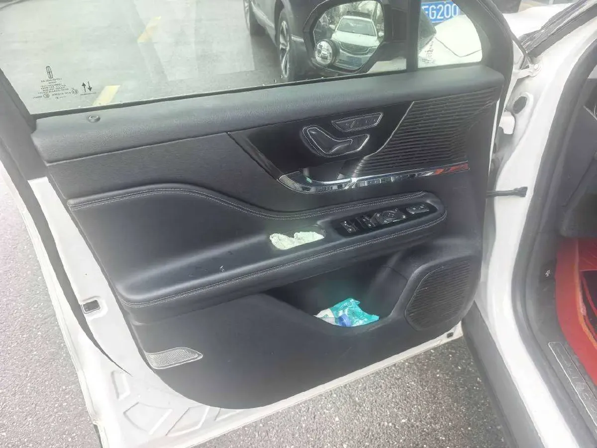 2021 Lincoln Corsair 2.0T 245HP L4 8AT,autocango,china used car exporter,china ev exporter,chinese used car exporter,chinese used ev exporter