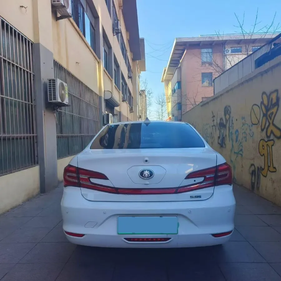 2017 BYD Qin 1.5T 154HP L4 6DCT PHEV,autocango,china used car exporter,china ev exporter,chinese used car exporter,chinese used ev exporter