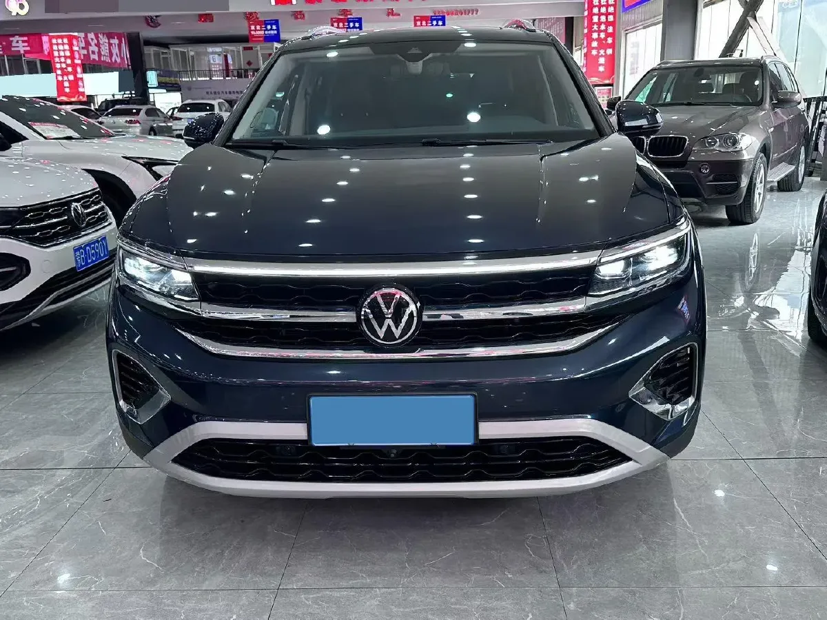 2021 Volkswagen Talagon 2.0T 220HP L4 7DCT,autocango,china used car exporter,china ev exporter,chinese used car exporter,chinese used ev exporter