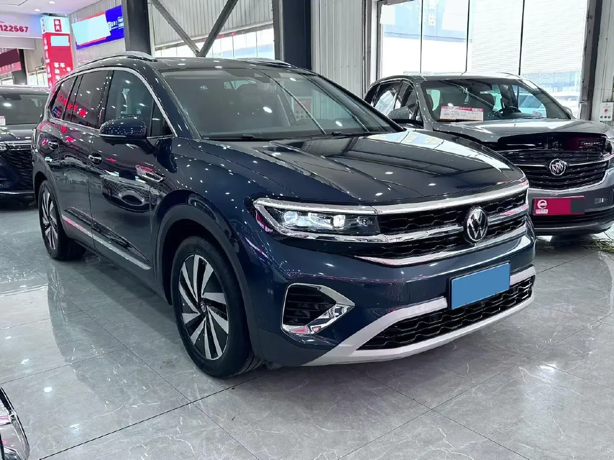 2021 Volkswagen Talagon 2.0T 220HP L4 7DCT,autocango,china used car exporter,china ev exporter,chinese used car exporter,chinese used ev exporter