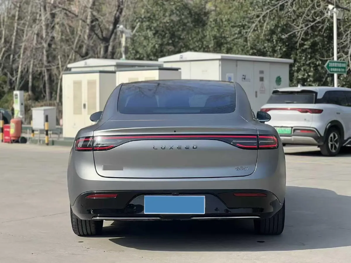 2024 Luxeed S7 BEV 100KWH,autocango,china used car exporter,china ev exporter,chinese used car exporter,chinese used ev exporter