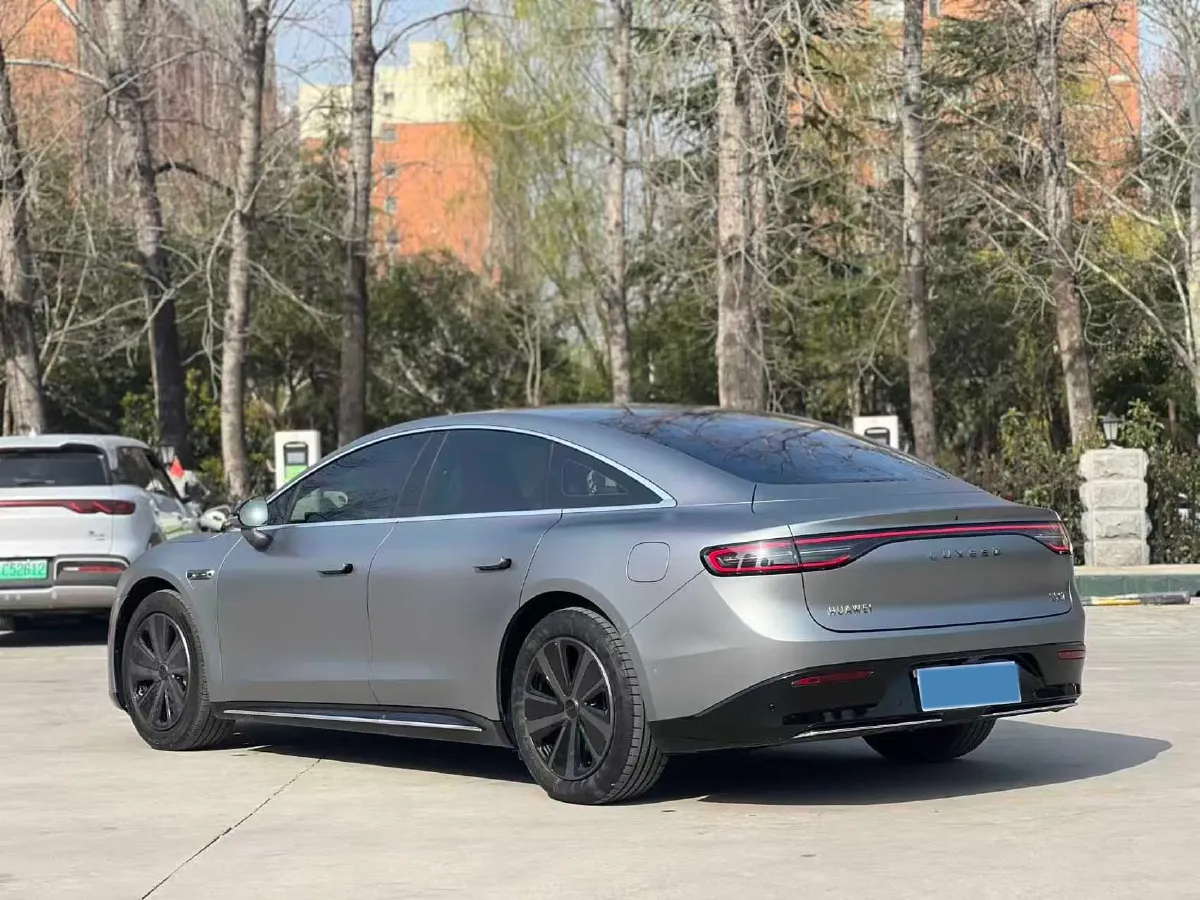 2024 Luxeed S7 BEV 100KWH,autocango,china used car exporter,china ev exporter,chinese used car exporter,chinese used ev exporter