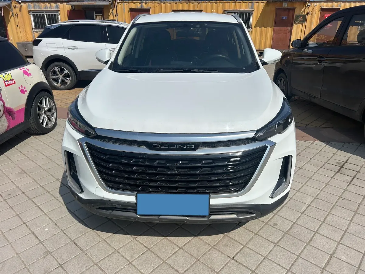 2019 BeiJing Auto X3 1.5T 150HP L4 6MT,autocango,china used car exporter,china ev exporter,chinese used car exporter,chinese used ev exporter