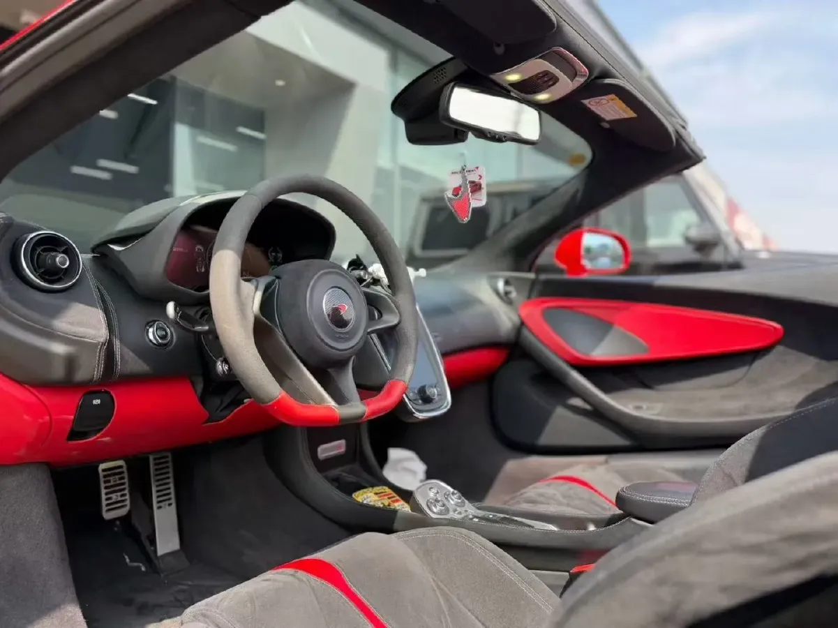 2019 McLaren 570 3.8T 570HP V8 7DCT,autocango,china used car exporter,china ev exporter,chinese used car exporter,chinese used ev exporter