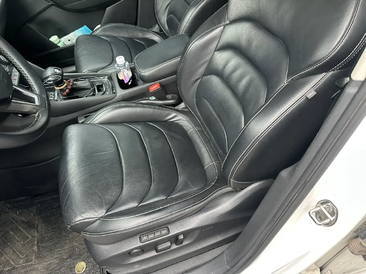 2018 Skoda Kodiak 1.8T 180HP L4 7DCT,autocango,china used car exporter,china ev exporter,chinese used car exporter,chinese used ev exporter