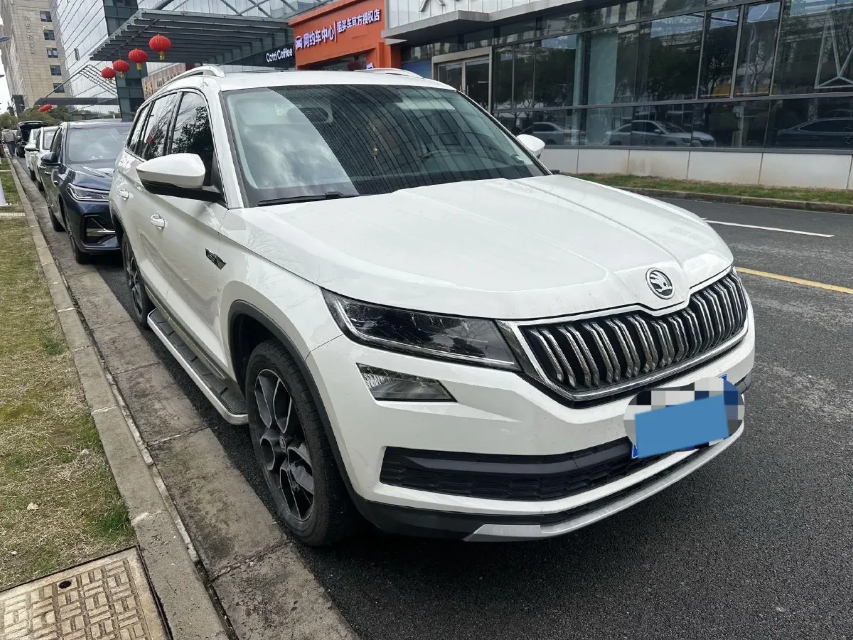 2018 Skoda Kodiak 1.8T 180HP L4 7DCT,autocango,china used car exporter,china ev exporter,chinese used car exporter,chinese used ev exporter