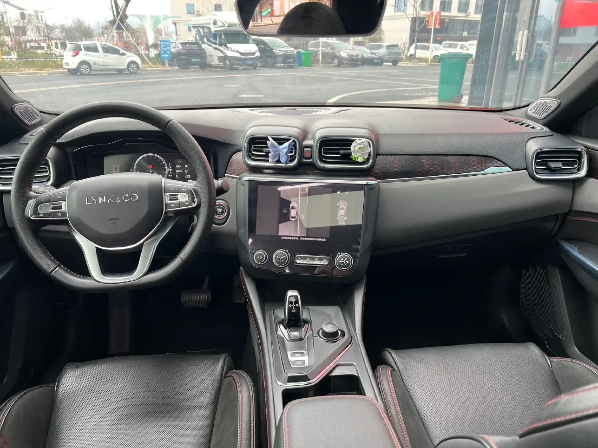2018 Toyota C-HR 2.0L 171HP L4 CVT,autocango,china used car exporter,china ev exporter,chinese used car exporter,chinese used ev exporter