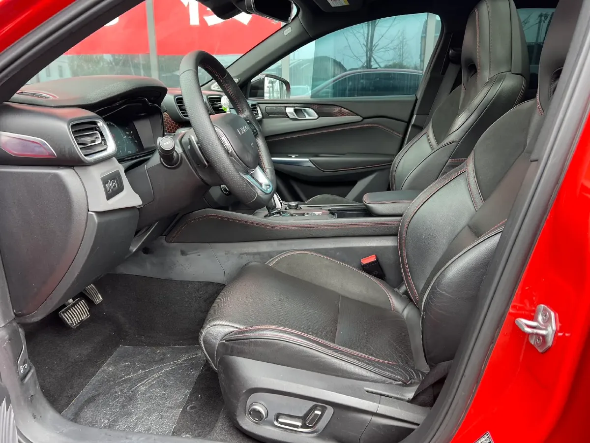 2018 Toyota C-HR 2.0L 171HP L4 CVT,autocango,china used car exporter,china ev exporter,chinese used car exporter,chinese used ev exporter