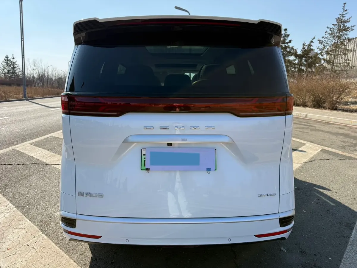 2022 Mercedes-Benz GLC Class 2.0T 197HP L4 9AT,autocango,china used car exporter,china ev exporter,chinese used car exporter,chinese used ev exporter