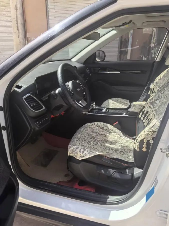 2023 Kia Seltos 1.5L 115HP L4 CVT,autocango,china used car exporter,china ev exporter,chinese used car exporter,chinese used ev exporter