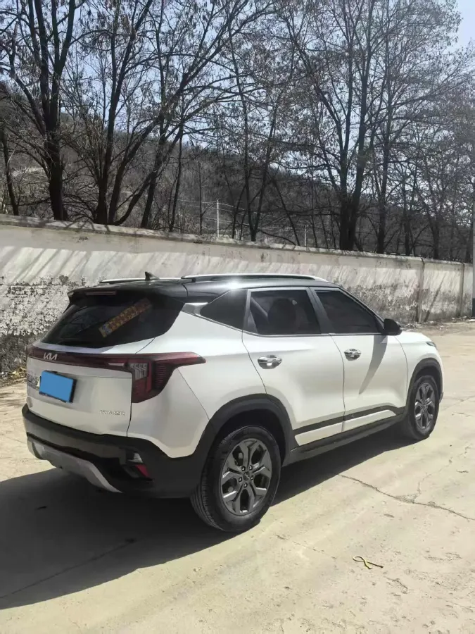 2023 Kia Seltos 1.5L 115HP L4 CVT,autocango,china used car exporter,china ev exporter,chinese used car exporter,chinese used ev exporter