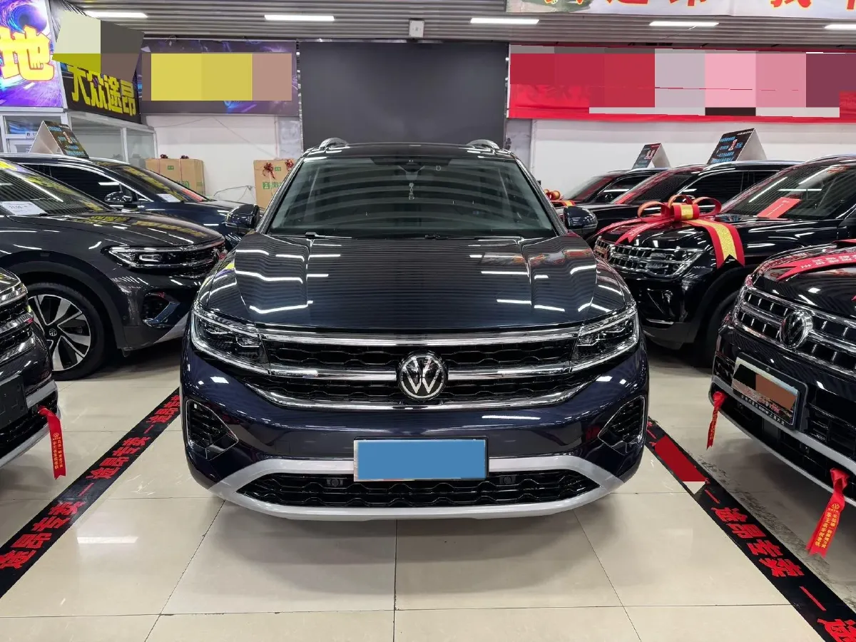 2022 Volkswagen Talagon 2.0T 220HP L4 7DCT,autocango,china used car exporter,china ev exporter,chinese used car exporter,chinese used ev exporter