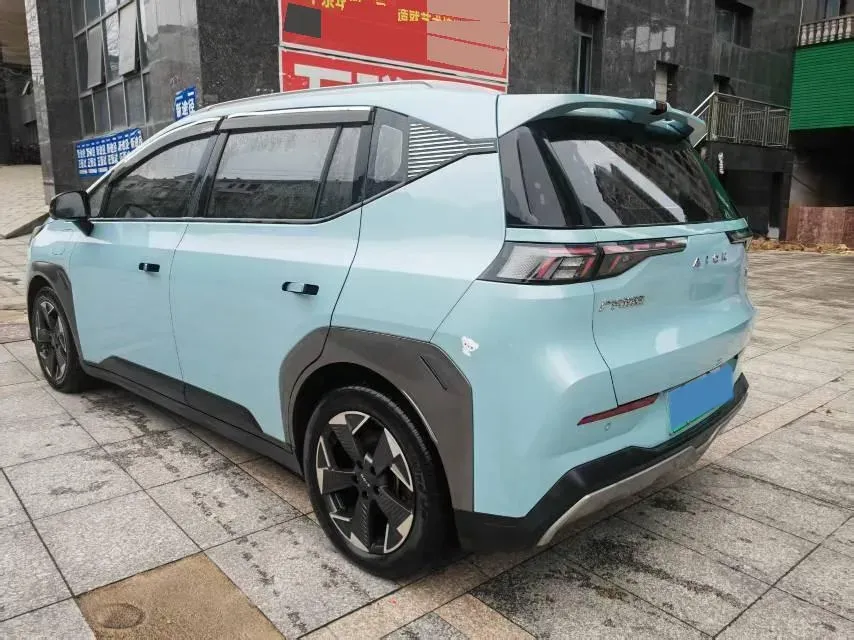2022 Geely Okavango 1.8T 184HP L4 7DCT,autocango,china used car exporter,china ev exporter,chinese used car exporter,chinese used ev exporter
