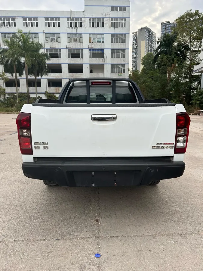 2020 Isuzu LingTuo 2.5T 150HP L4 6AT,autocango,china used car exporter,china ev exporter,chinese used car exporter,chinese used ev exporter