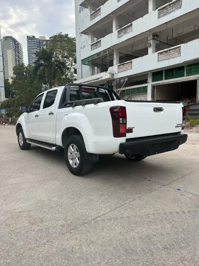 2020 Isuzu LingTuo 2.5T 150HP L4 6AT,autocango,china used car exporter,china ev exporter,chinese used car exporter,chinese used ev exporter