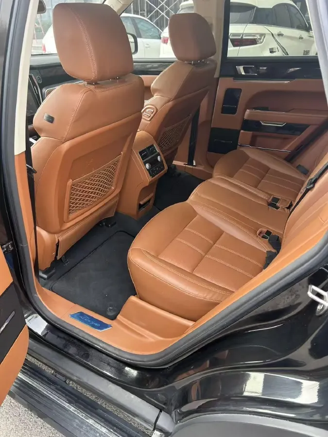 2017 Zotye T700 1.8T 177HP L4 6DCT,autocango,china used car exporter,china ev exporter,chinese used car exporter,chinese used ev exporter