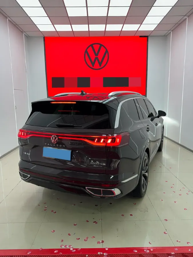 2021 Volkswagen Talagon 2.0T 220HP L4 7DCT,autocango,china used car exporter,china ev exporter,chinese used car exporter,chinese used ev exporter