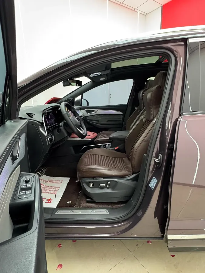 2021 Volkswagen Talagon 2.0T 220HP L4 7DCT,autocango,china used car exporter,china ev exporter,chinese used car exporter,chinese used ev exporter