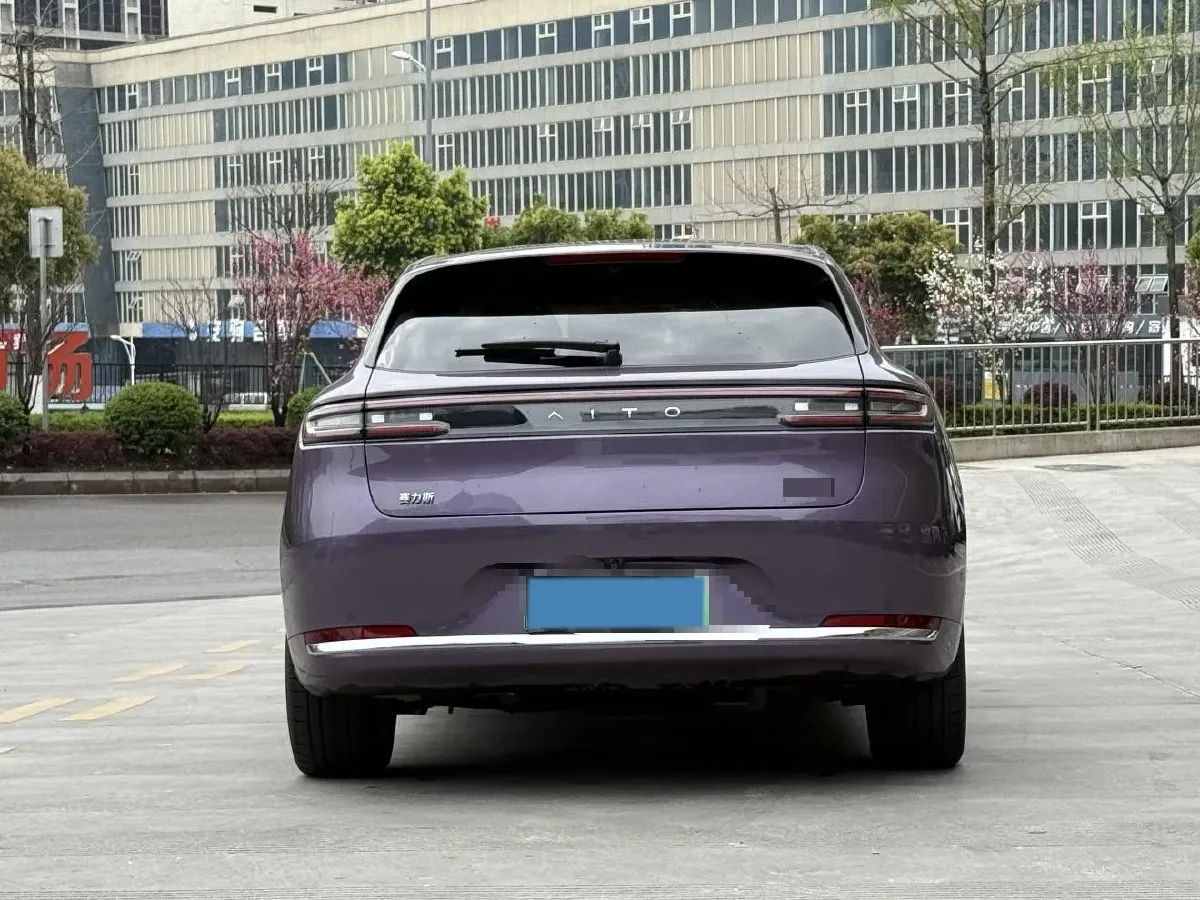 2025 AITO AITO M5 1.5T 152HP L4 REEV 42KWH,autocango,china used car exporter,china ev exporter,chinese used car exporter,chinese used ev exporter