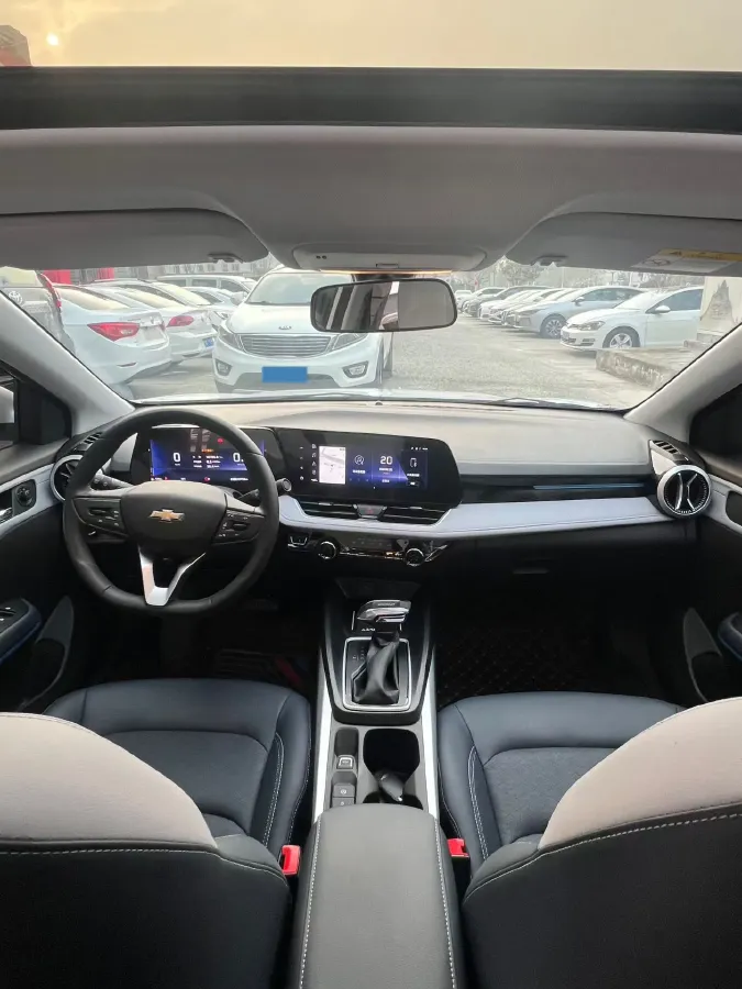 2023 Chevrolet Monza 1.5L 113HP L4 6DCT,autocango,china used car exporter,china ev exporter,chinese used car exporter,chinese used ev exporter