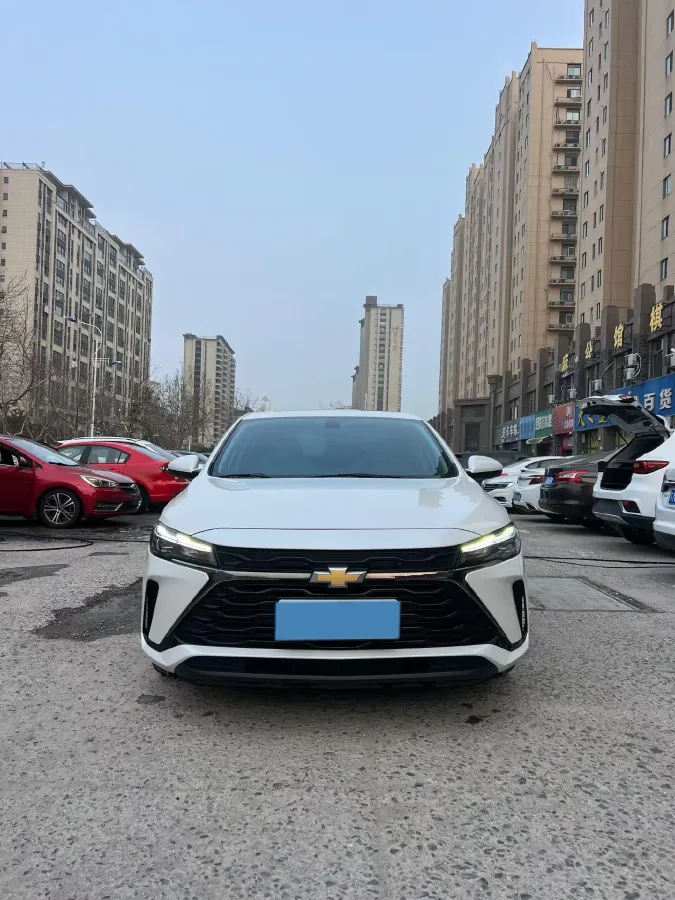 2023 Chevrolet Monza 1.5L 113HP L4 6DCT,autocango,china used car exporter,china ev exporter,chinese used car exporter,chinese used ev exporter
